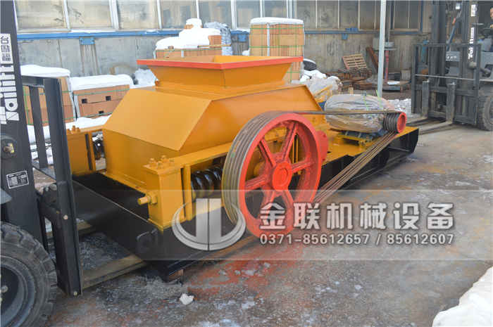 破碎陶瓷用狼牙破碎機怎么樣，購買一臺需要多少錢？